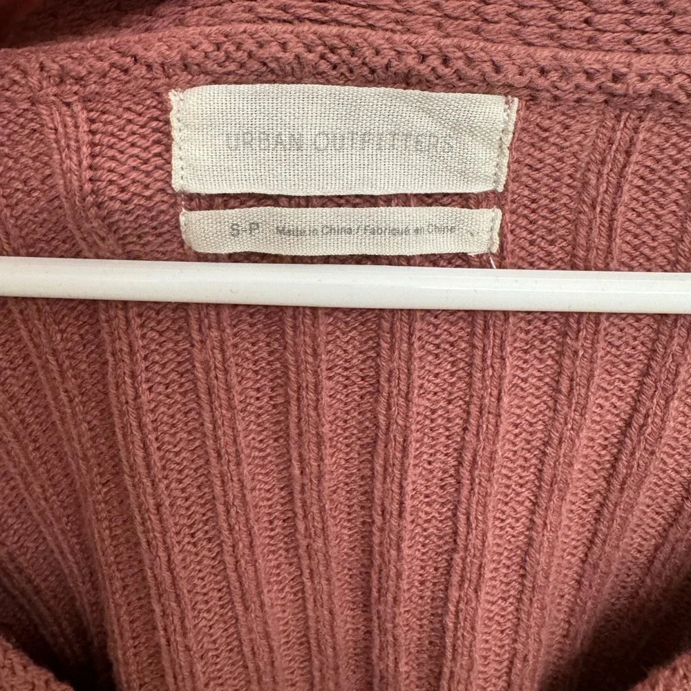 Urban Outfitters | cropped cardigan - Picture 3 of 5